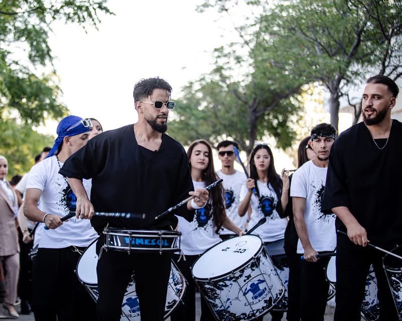 مهرجان مغوغة للتميز والإبداع بطنجة ينطلق وسط أجواء احتفالية وتفاعل كبير من الساكنة