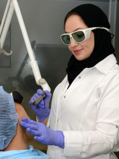 Hamouche Saoussane: Le laser vasculaire Fotona : traiter les vaisseaux visibles avec précision